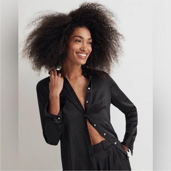 NWT Madewell Button-Up Shirt Black Satin Size 12 - Picture 2 of 10